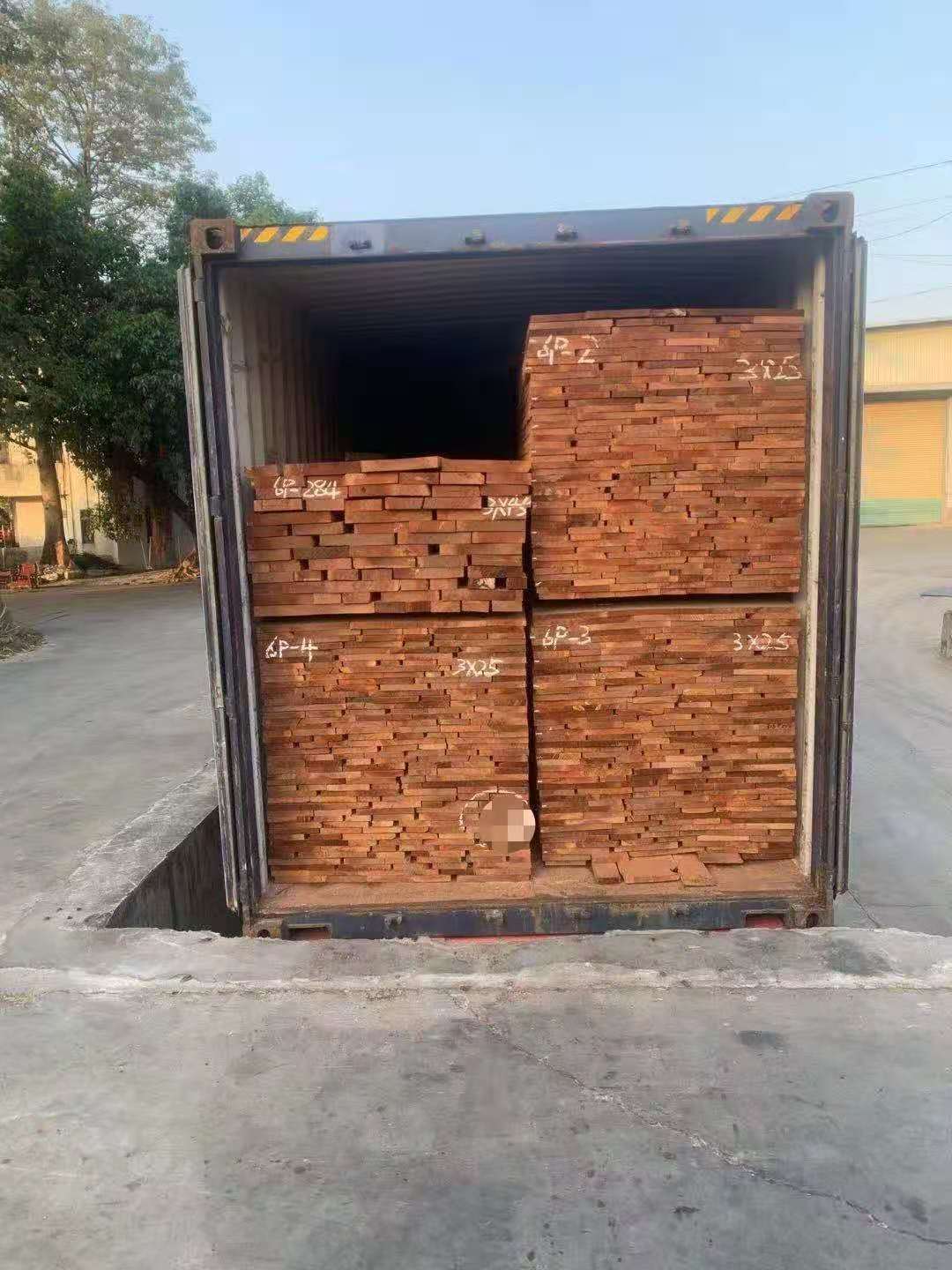 雙發(fā)黃檀木，海棠木，金花梨持續(xù)補貨中